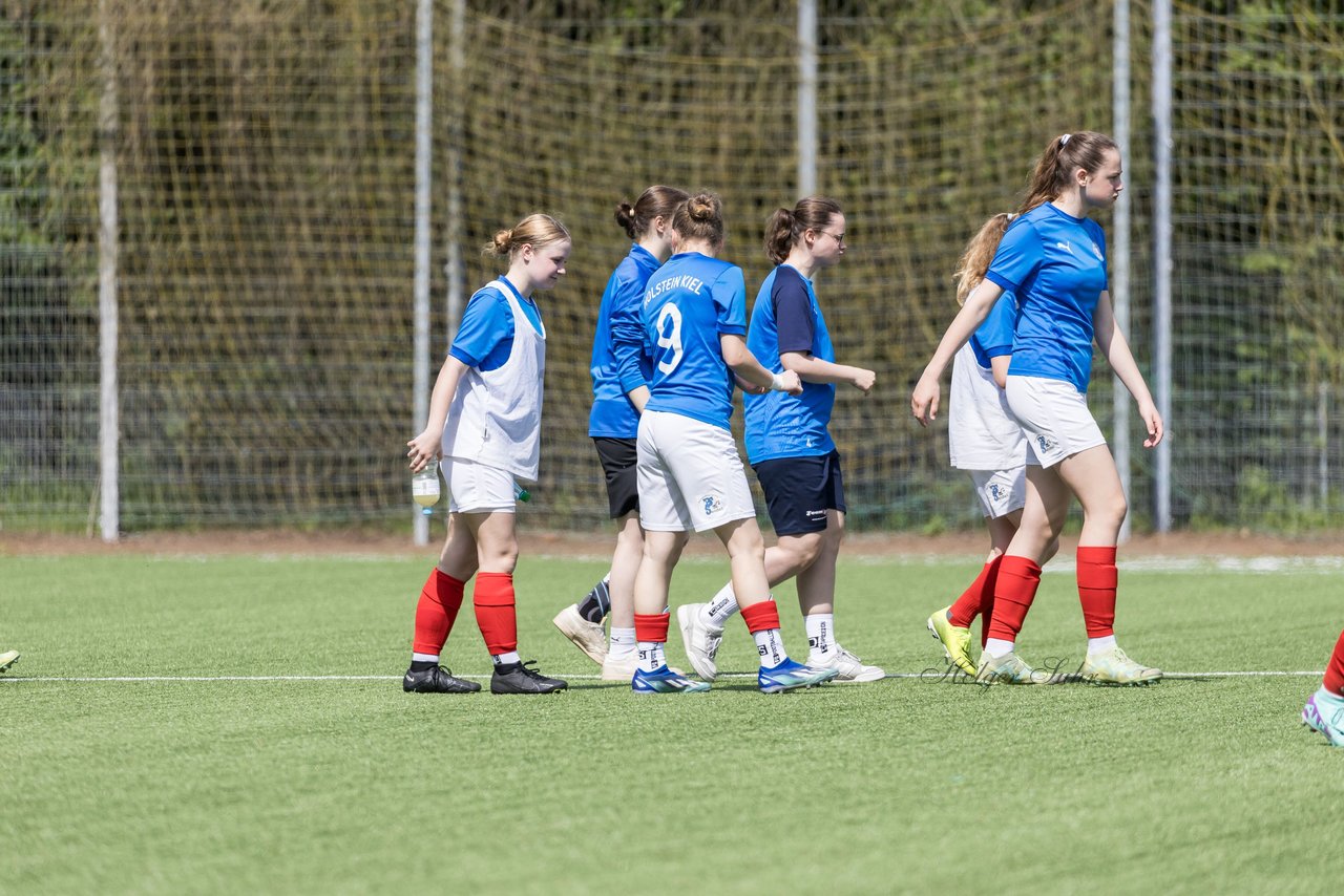 Bild 206 - wBJ SH-Pokalfinale  Holstein-Kiel - SV Viktoria : Ergebnis: 1:0